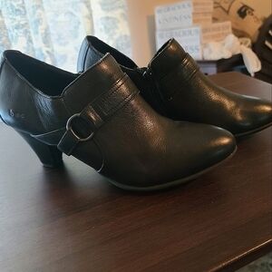 B.O.C. Leather Bootie - 10M (OCBB-X)